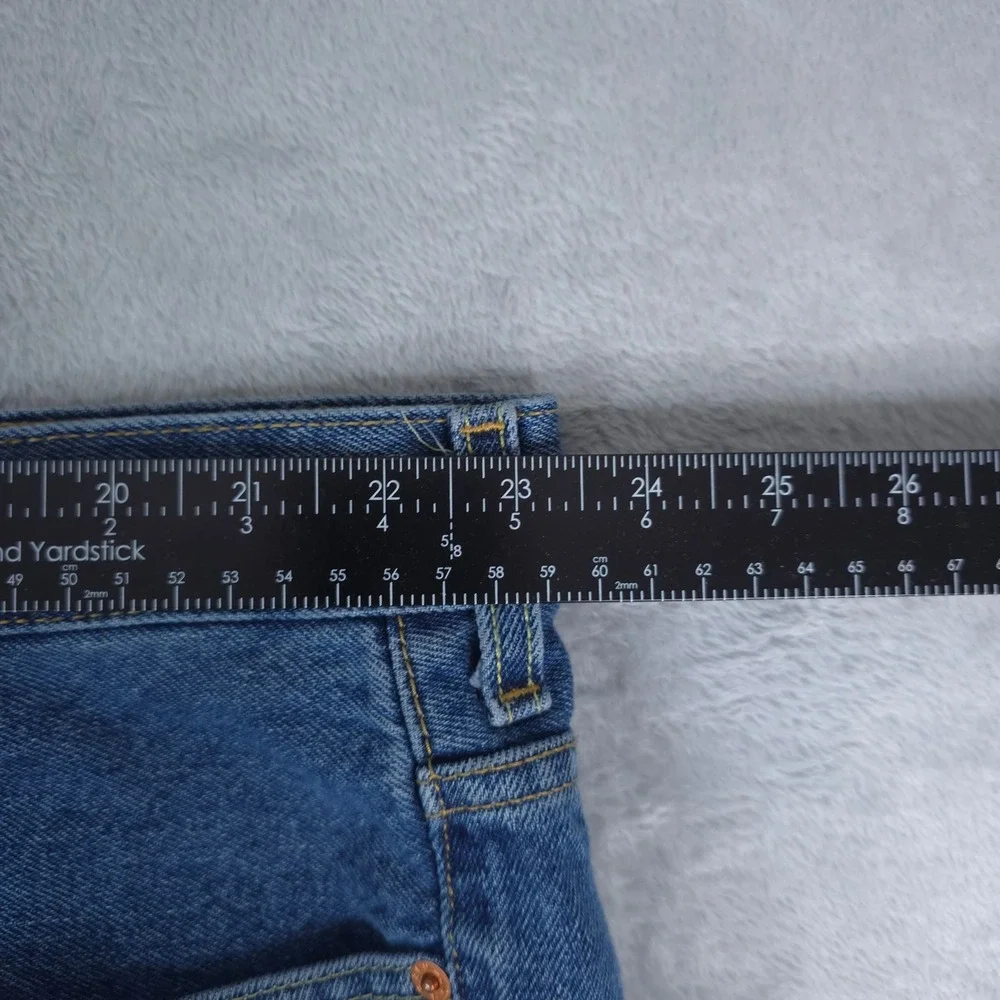 Levi's 550 Relaxed Fit Tapered Leg Jeans Mens 46x32 Blue Denim Medium Wash